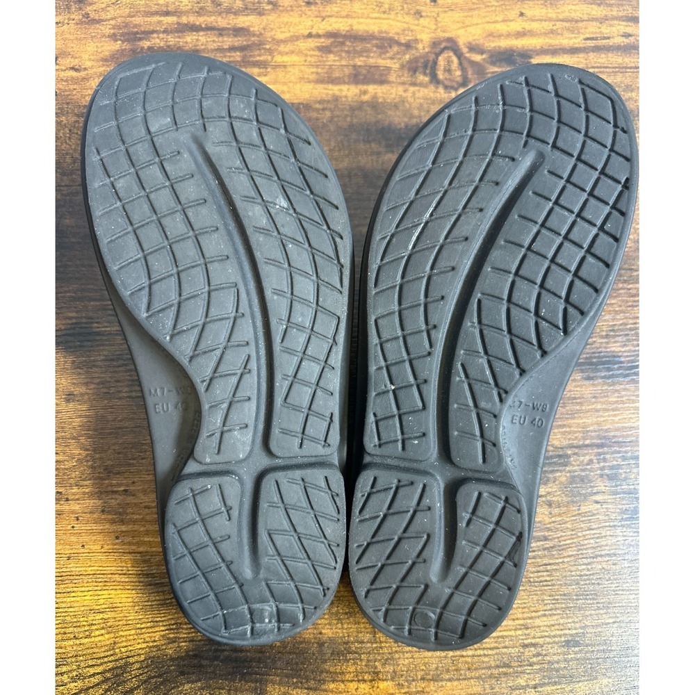 OOFOS OOahh Recovery Slides Matte Black Slip On Sandals Women's 9 Men's 7 EU 40 - Picture 7 of 12